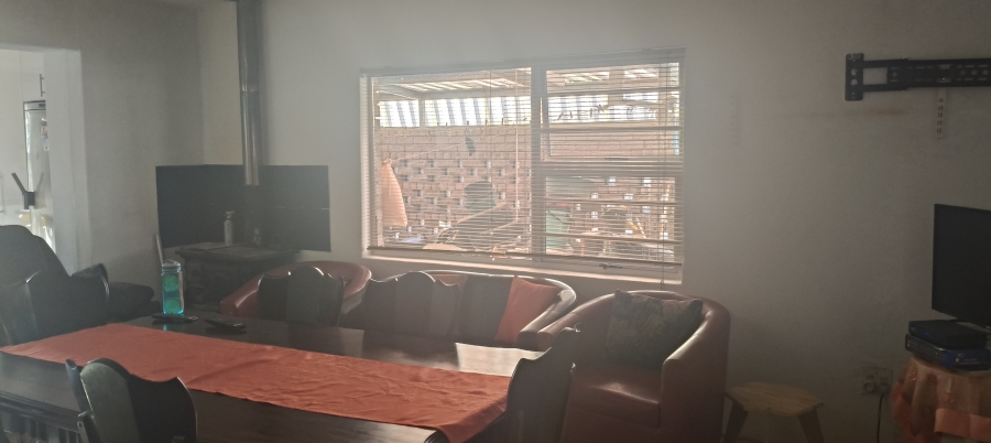 5 Bedroom Property for Sale in Ravensmead Western Cape